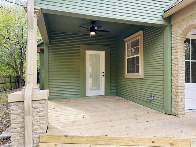 Foto principal - 111 Pecan St