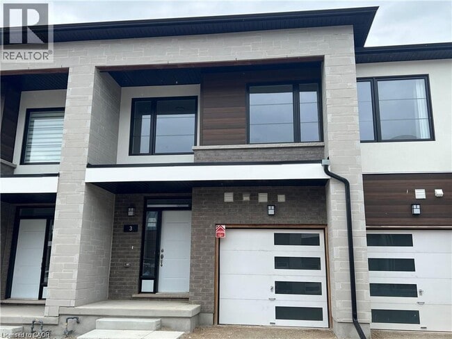 Building Photo - 350 River Rd