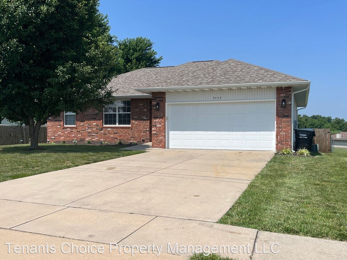 Foto principal - 3 br, 2 bath House - 3443 S. Farm Rd. 129