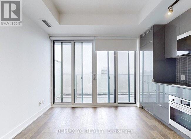 Photo du bâtiment - 7 Grenville St