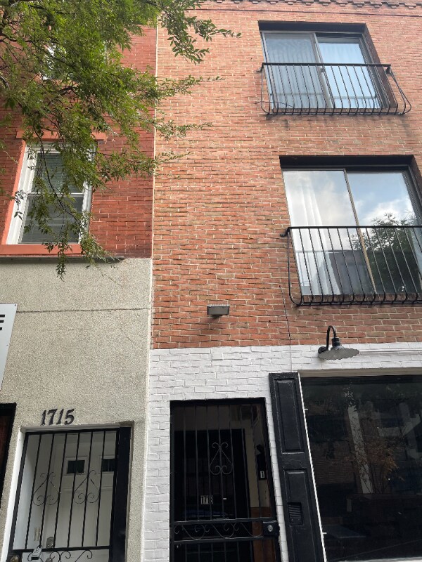 Foto del edificio - 1715 South St