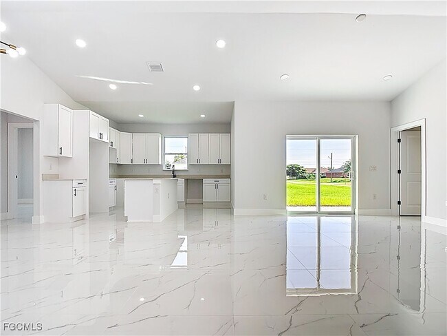 Foto del edificio - 5001 Bywood St