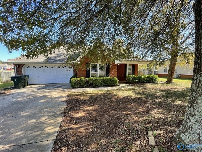 Building Photo - 109 Tanner Ridge Cir