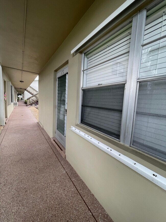 Foto del edificio - 172 Salisbury I