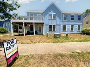 Building Photo - 118 Rush Haven