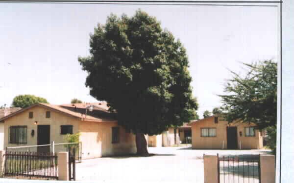 Primary Photo - 5864 Quinn St