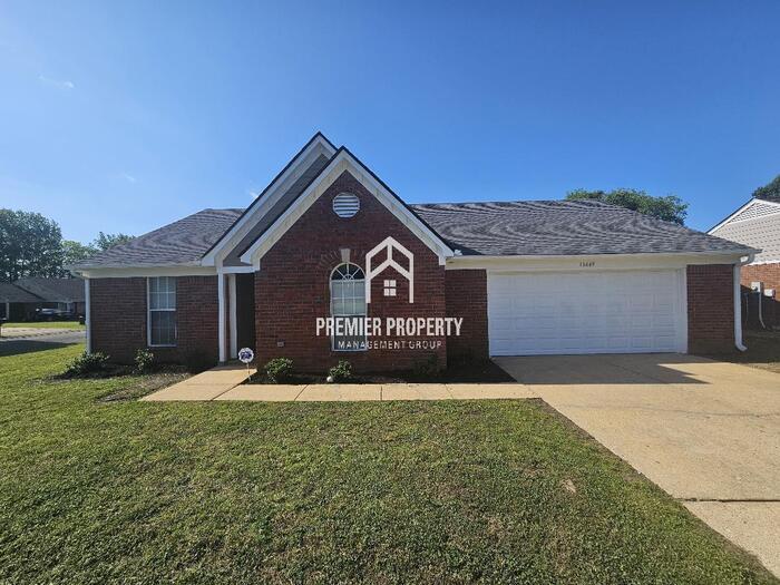 Primary Photo - 10449 Curtis Dr