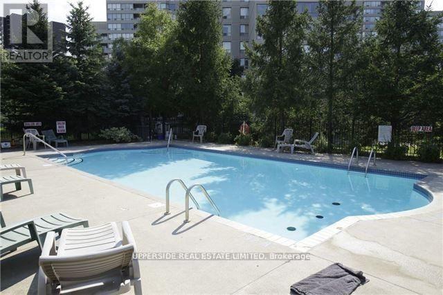 Photo du bâtiment - 81-381 Townsgate Dr