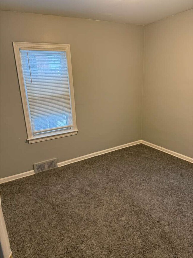 Building Photo - 19784 Patton St