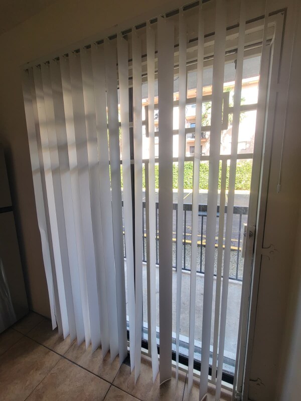 Building Photo - 5320 W 21st Ct