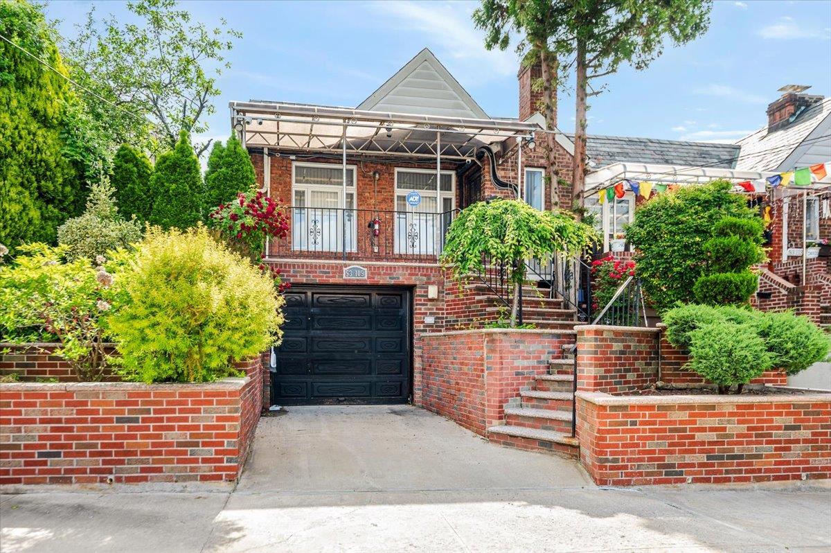 Foto principal - 53-109-109 63rd St