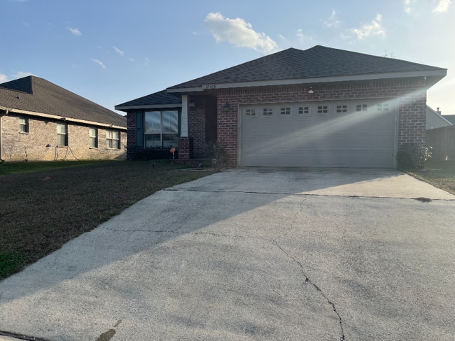 Photo - 18169 Cardinal Ln House