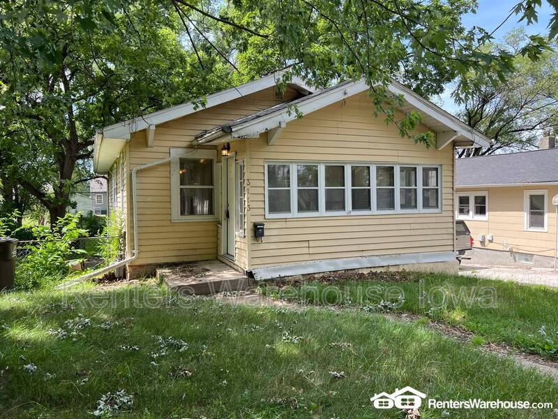 Primary Photo - 3113 E Washington Ave