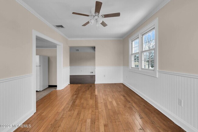 Foto del edificio - 1001 Arnold Ave