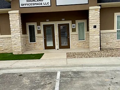 Building Photo - 1640 Highland Falls Dr