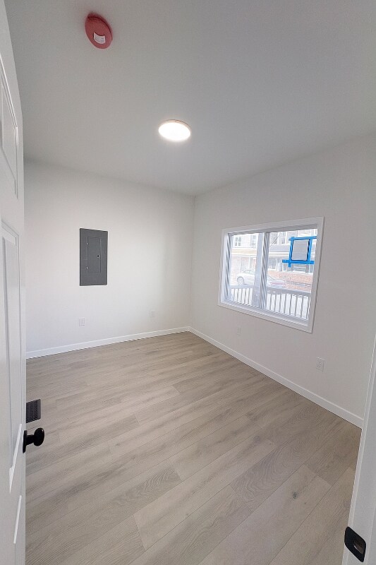 Foto del edificio - 115 Crawford Ave