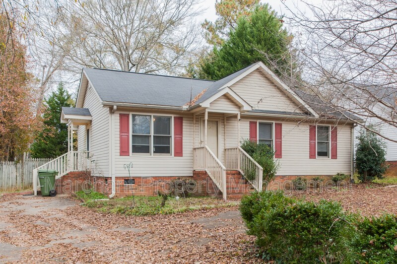 Primary Photo - 112 Vaughn St