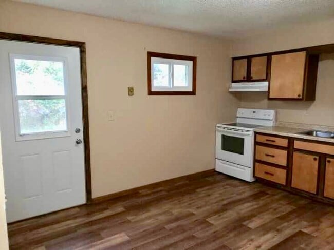 Building Photo - 218 Wapiti Ln