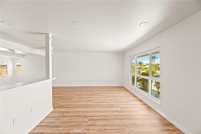 Building Photo - 29921 Thornhill Dr