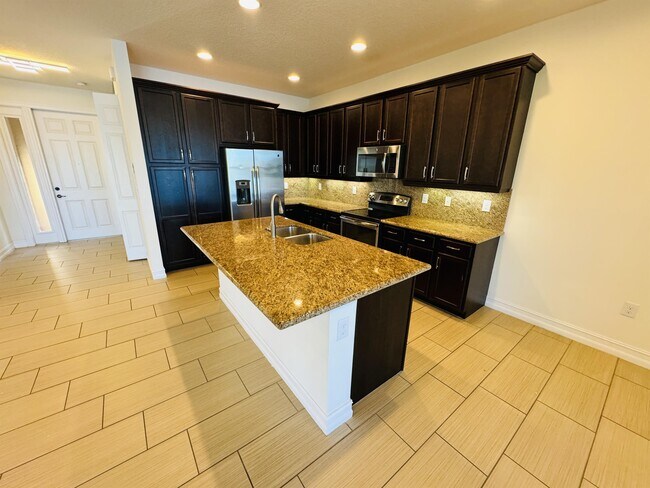 Building Photo - 8101 Baltic Amber Rd