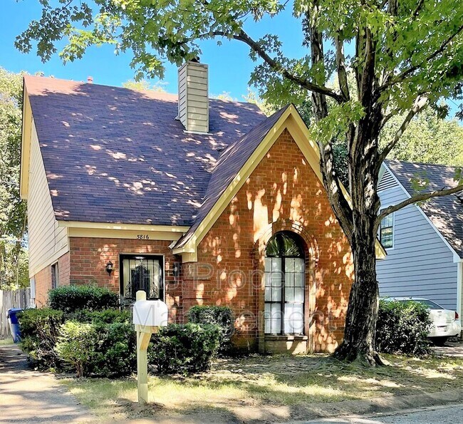Foto del edificio - 5816 N Newberry Ln