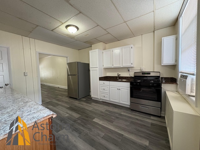 Building Photo - New 2BEDS/1BATH Home in Baltimore City