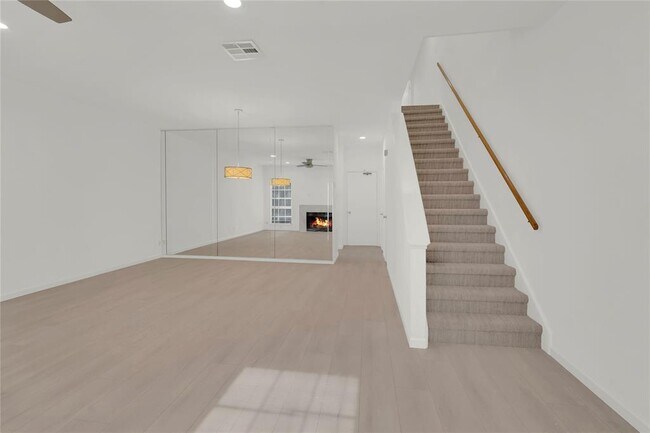 Foto del edificio - 4001 Tanglewilde St
