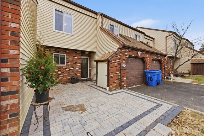 Foto del edificio - 10 Coventry Ct