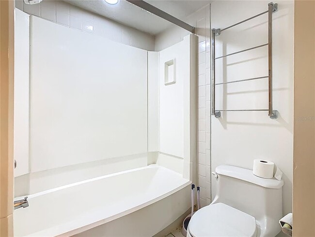 Foto del edificio - 2317 Burnway Rd