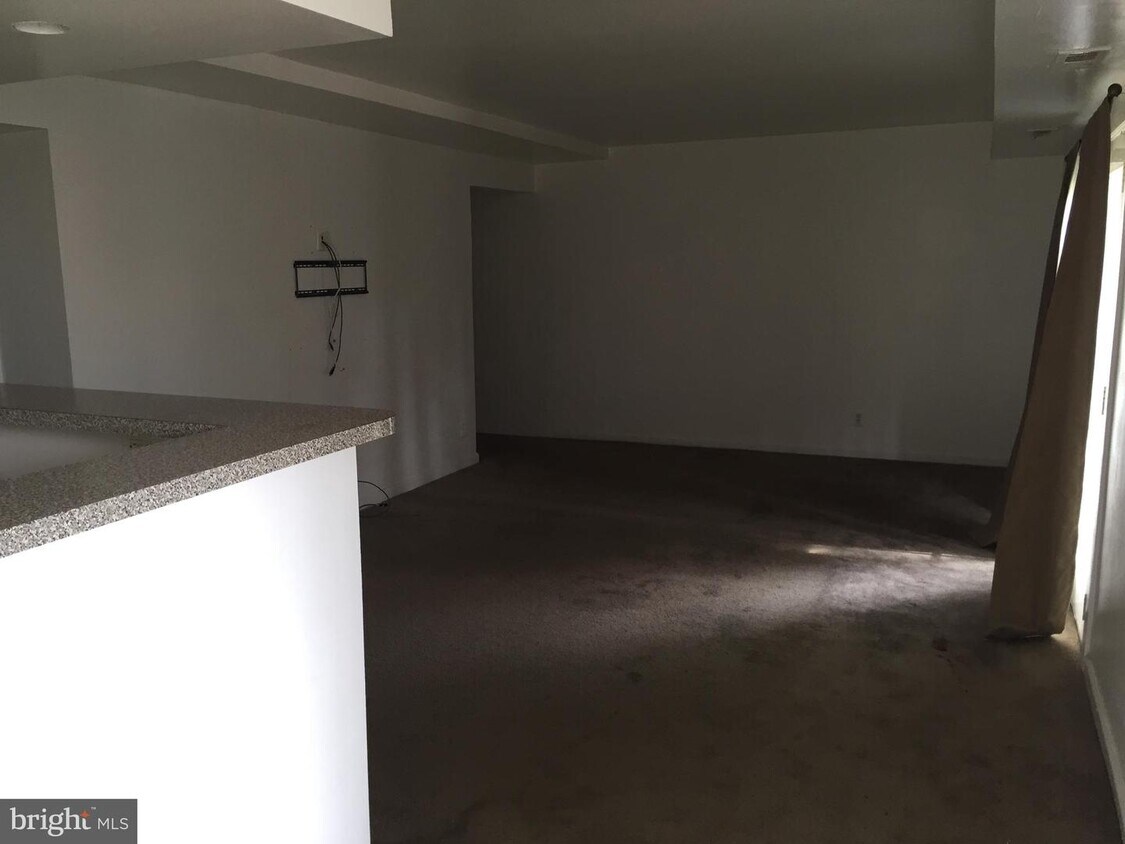 Primary Photo - 2502 Markham Ln