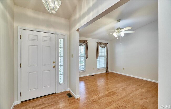 Foto del edificio - 215 Cordovan Commons Pkwy