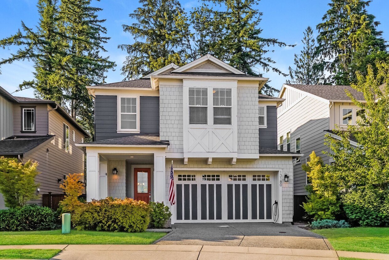 Foto principal - 4 Bedroom 2.5 Bath. Cul-de-Sac Home. Beaut...