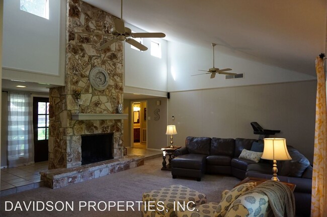 Building Photo - 3 br, 2 bath House - 15510 Creekside Dr