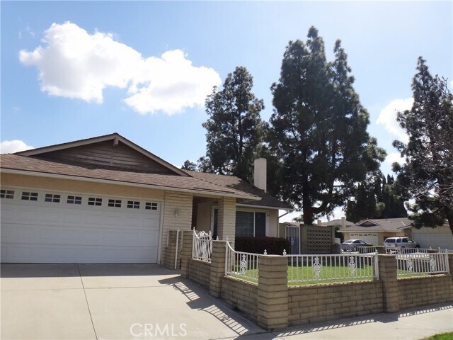 Building Photo - 17832 Caliente Cir