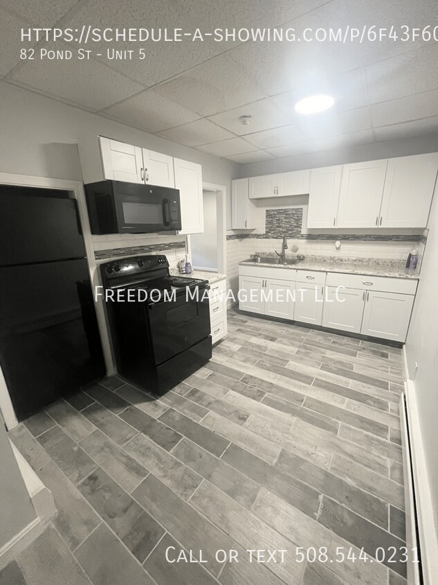 Foto principal - 82 Pond St