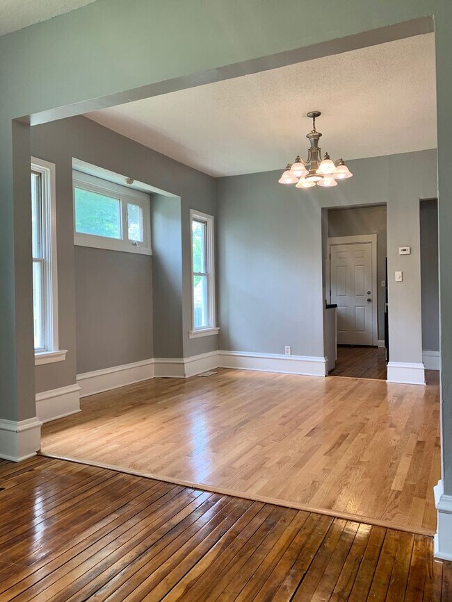 Foto del edificio - Nice 4 bedroom + Den Home in Minneapolis!