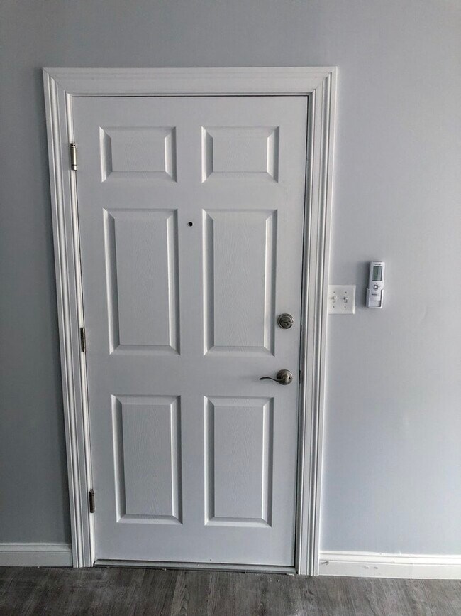 Door - Interior - 11 N Miami St