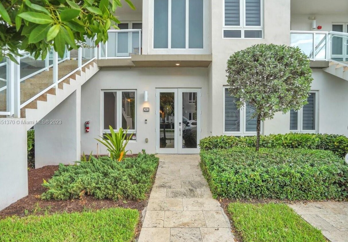 10225 NW 63rd Ter Unit 102, Doral, FL 33178 Condo for Rent in Doral