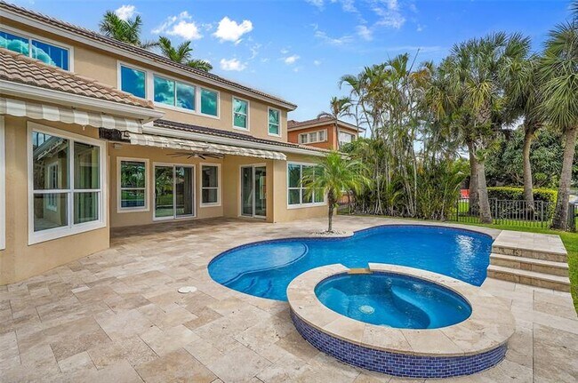 Foto del edificio - 11012 NW 70th Ct