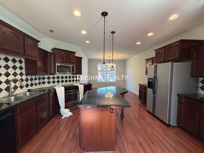 Photo - 19076 SW York Street- House