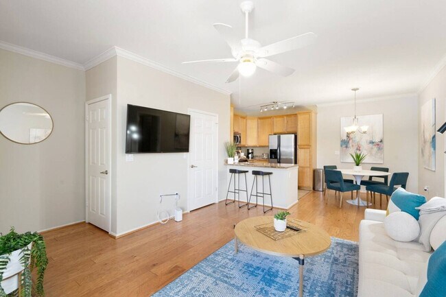 Building Photo - 7009 E Acoma Dr