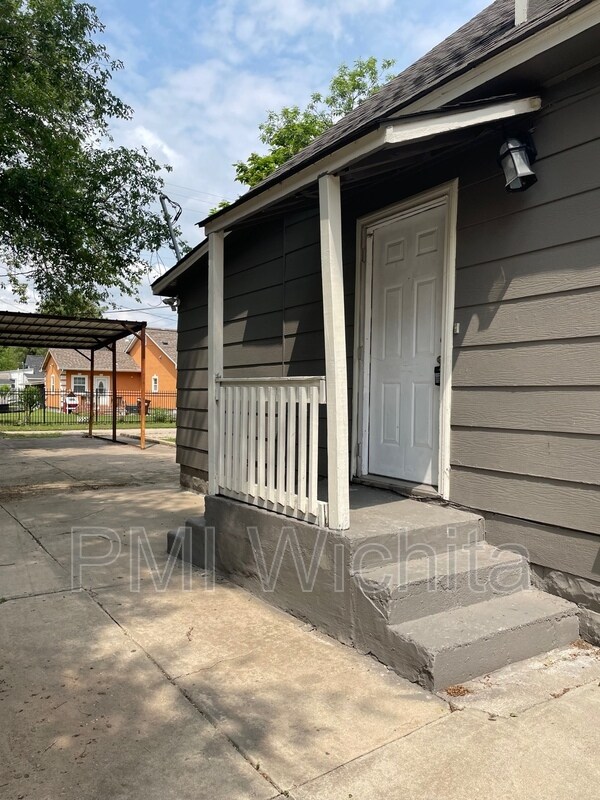 Foto principal - 2241 N Market St