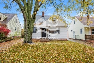 Building Photo - 15413 Fernway Dr