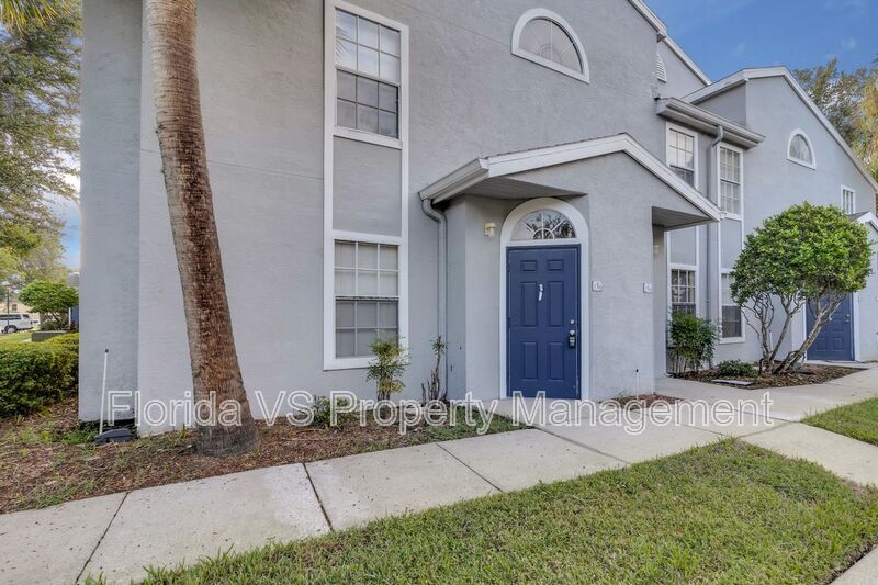Primary Photo - 1615 Columbia Arms Cir