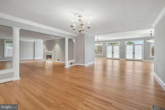 Foto del edificio - 9833 Kentsdale Dr