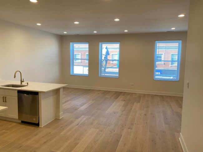 Foto del edificio - 3737 W 26th St