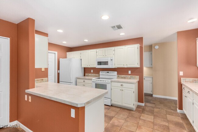 Foto del edificio - 14237 E Ashbrook Dr