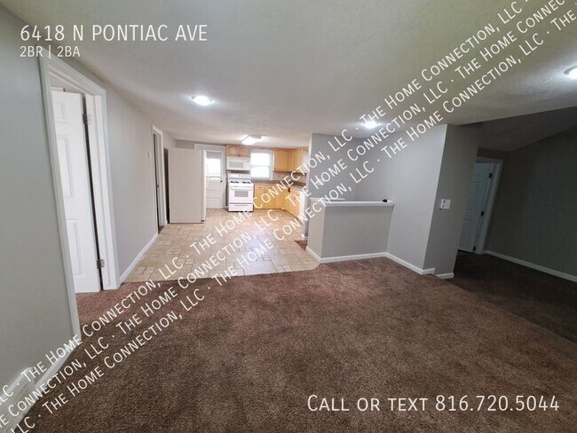 Building Photo - Updated Northland Home with Beautiful Larg...