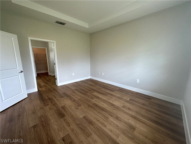 Building Photo - 4009 NE 19th Pl