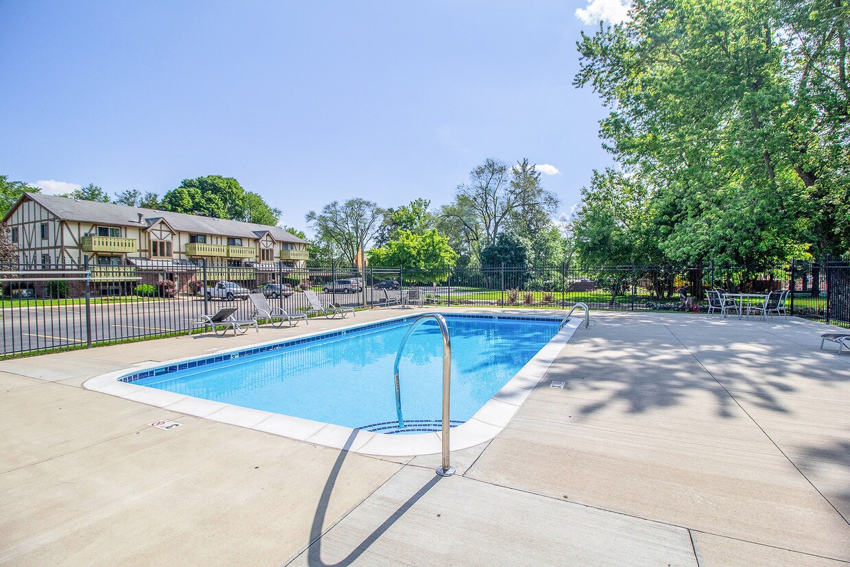 Briargate Apartments 316 Tudor Cir Portage, MI Apartments for Rent in Portage